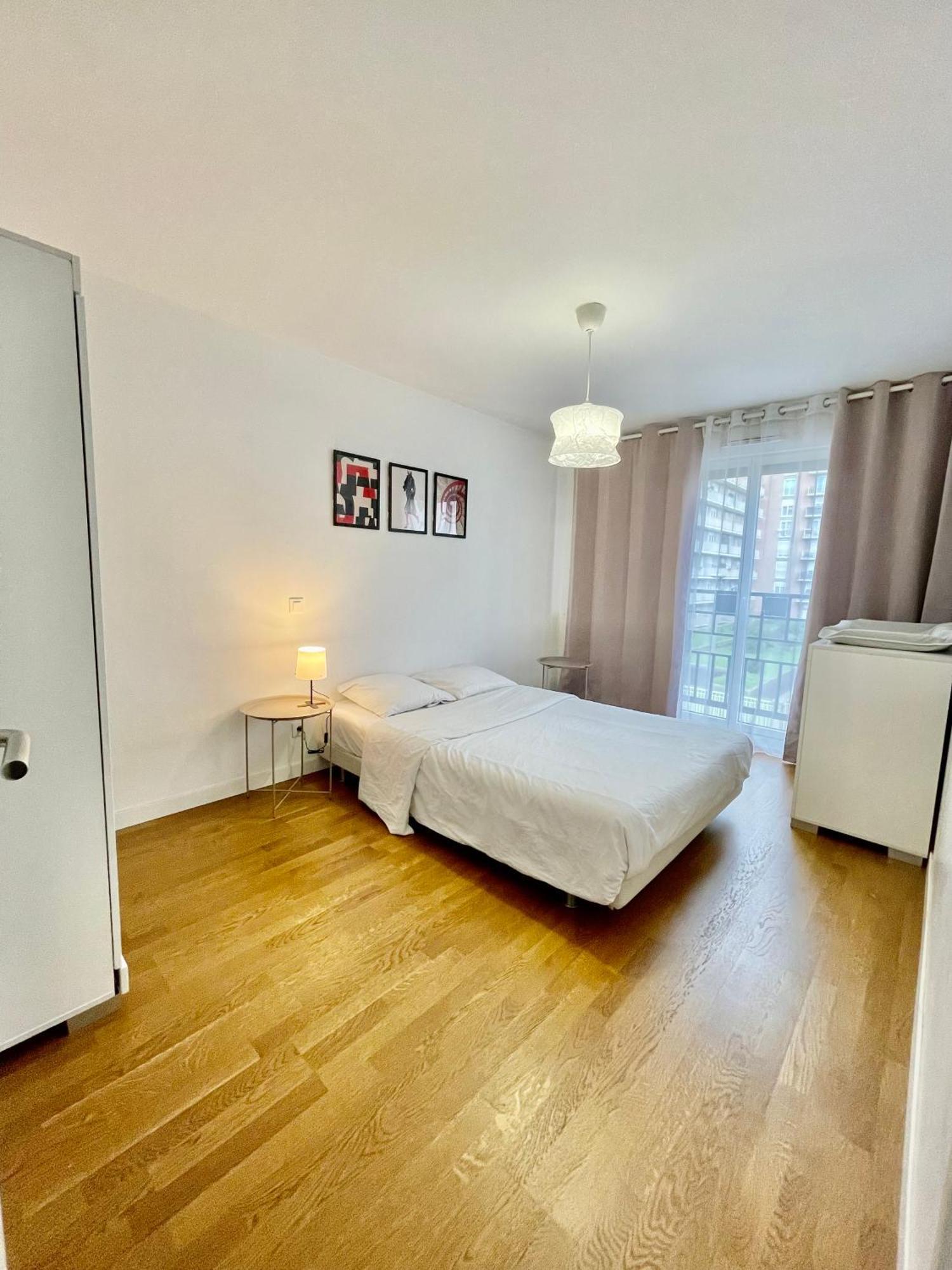 Sweet Escape Paris Centre - 3 Bds- Terrasse - Stade De France - Montmartre Saint-Ouen  Luaran gambar
